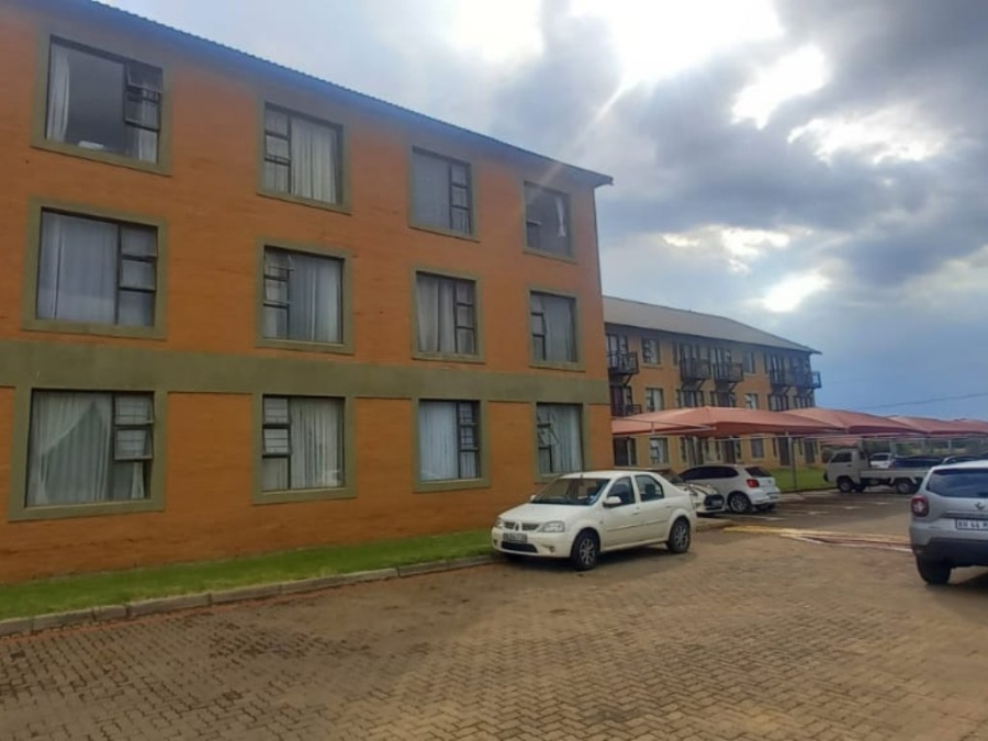 1 Bedroom Property for Sale in Vredenhof Sh Free State